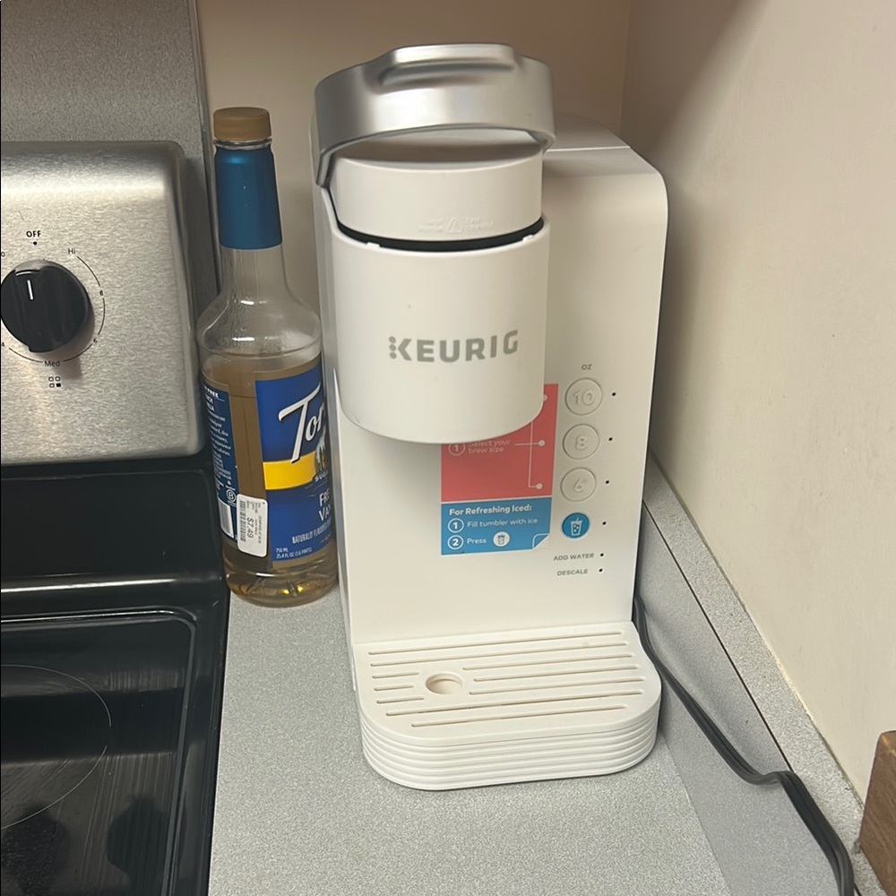 Keurig White Coffee Maker